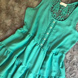 Gorgeous turquoise buttoned dress- Altar’d State